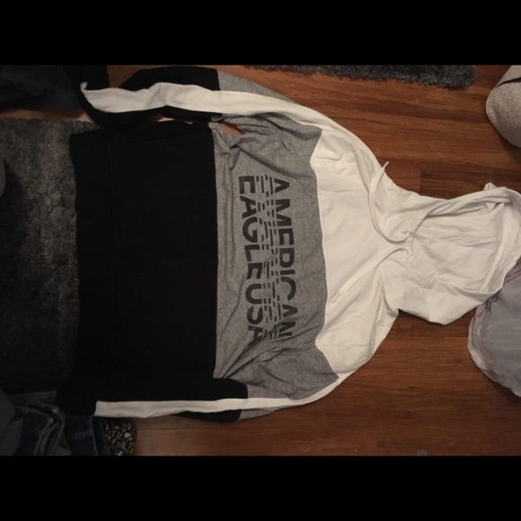 Sweatshirt - Picture 3 of 4